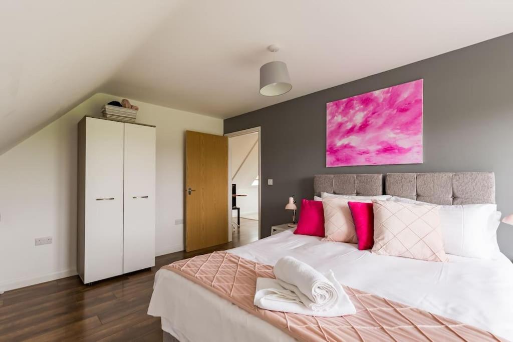 Tm - Rana Court 1 Bedroom Apartment With Balcony Оксфорд Екстериор снимка